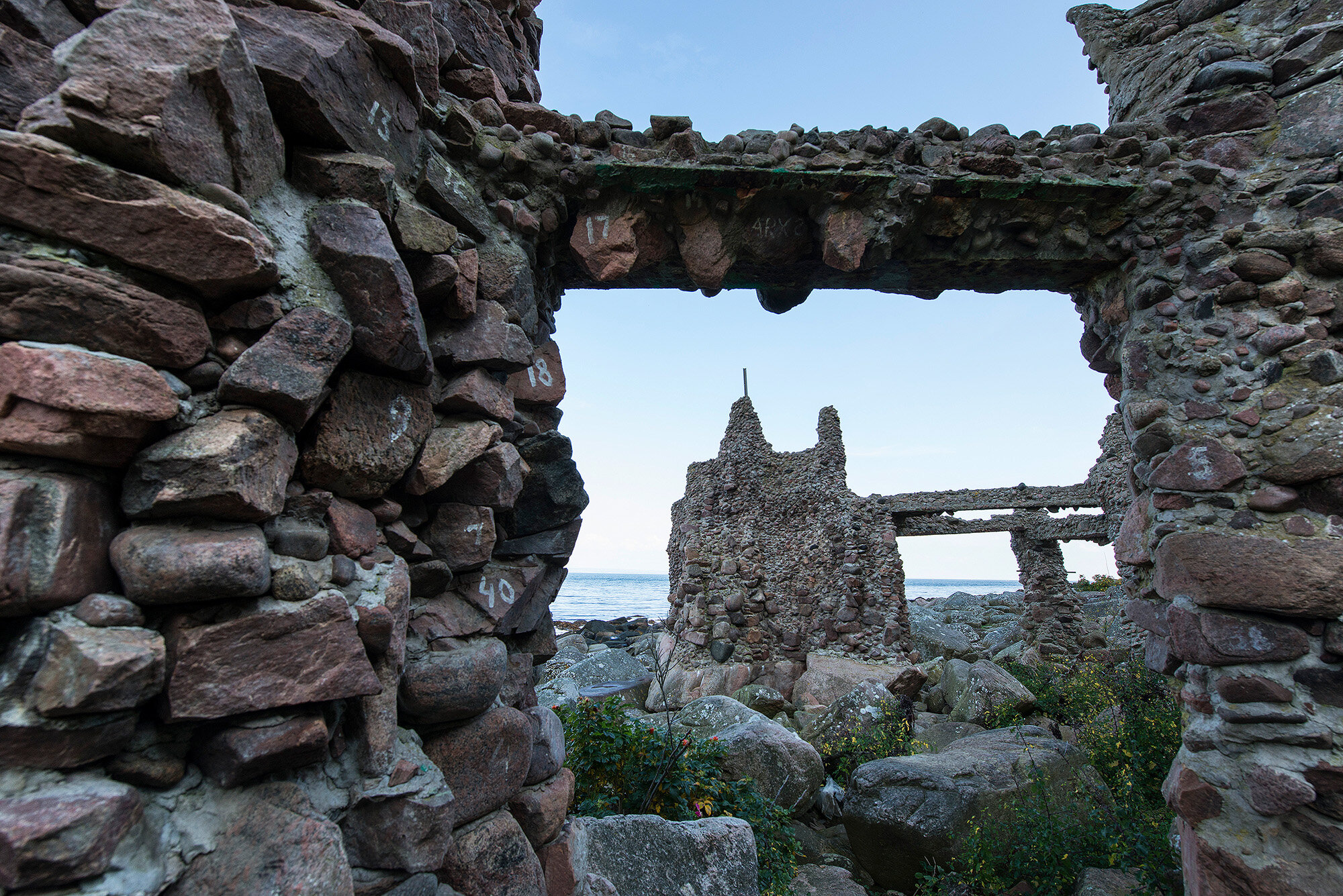 Lars Vilks: Arx, Ladonia, Kullen